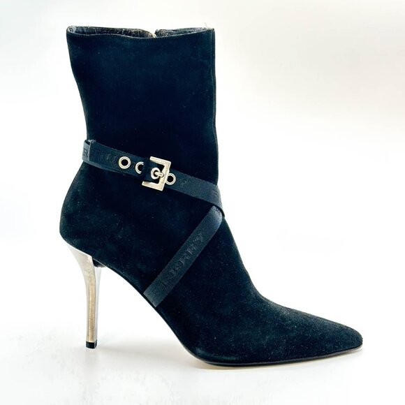 Burberry -Authentic-Black Heeled Boots with Silver Buckle - Picture 13 of 13